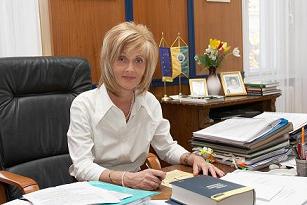 A Fejér Megyei Közgyűlés elnöke, dr. Balogh Ibolya A Fejér Megyei Közgyűlés elnöke, dr. Balogh Ibolya