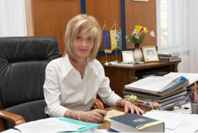 Dr. Balogh Ibolya, a fejér Megyei Önkormányzat elnöke balogh_ibolya_400_914_20090917171449_810.jpg