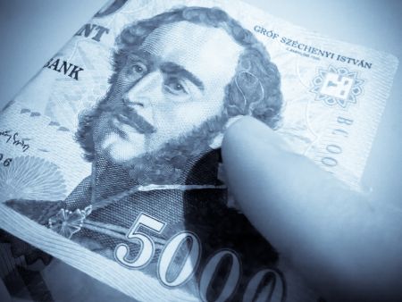 Támogatás az önkormányzatoknak pénz