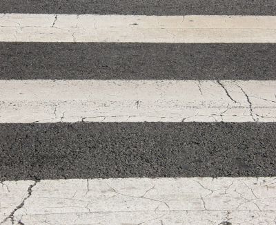 Sok a baleset a gyalogátkelőknél zebra