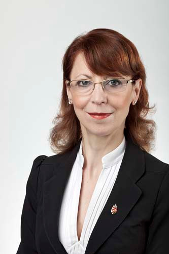 A Közigazgatási és Igazságügyi Minisztérium területi közigazgatásért felelős államtitkára, Szabó Erika Szabó Erika