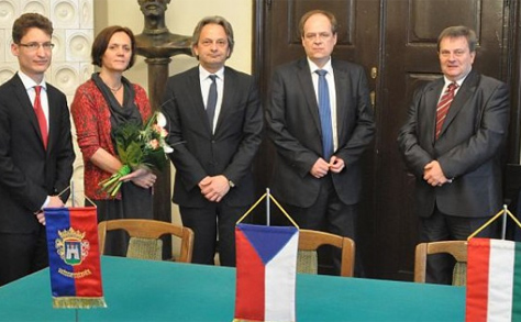 Cser-Palkovics András cseh testvérvárost szeretne