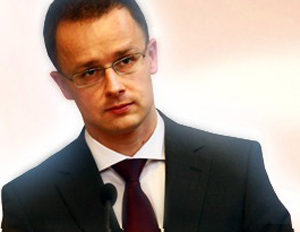 Szijjártó Péter, a miniszterelnöki kabinet külügyi és külgazdasági ügyekért felelős államtitkára Szijjártó Péter,