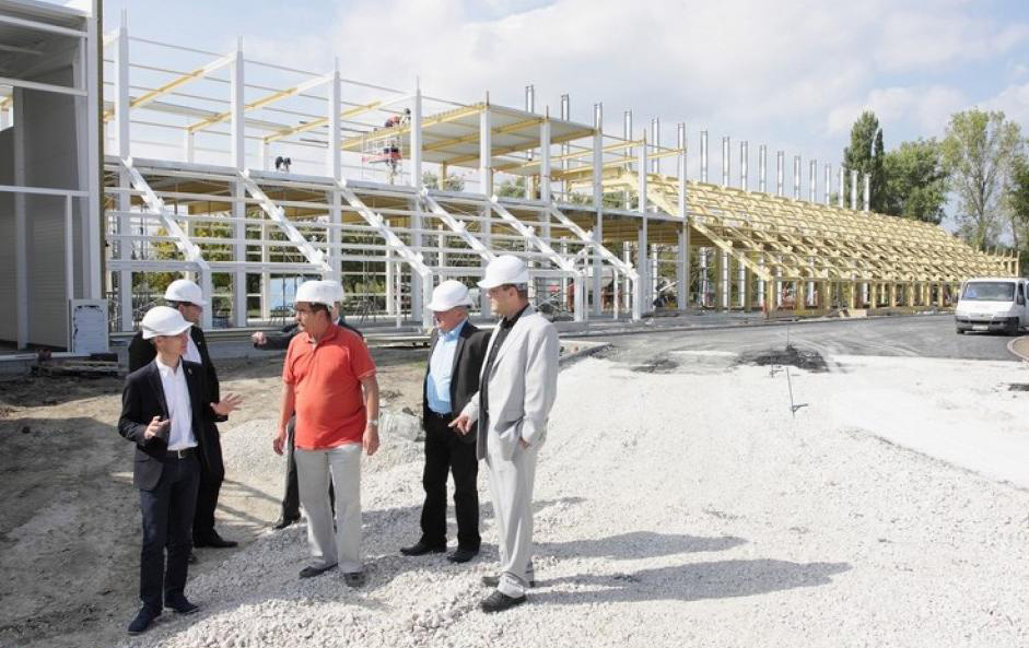 Regionális Atlétikai Központ építése Székesfehérvárott