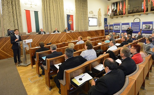 Biztonságpolitikai konferenciát szerveztek