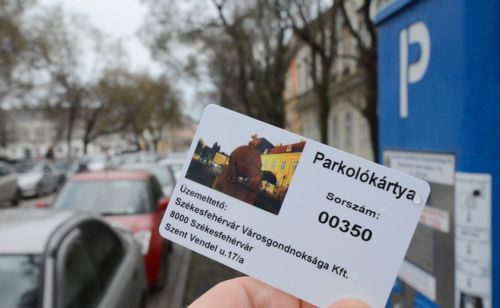 Már működik a kártyás parkolás