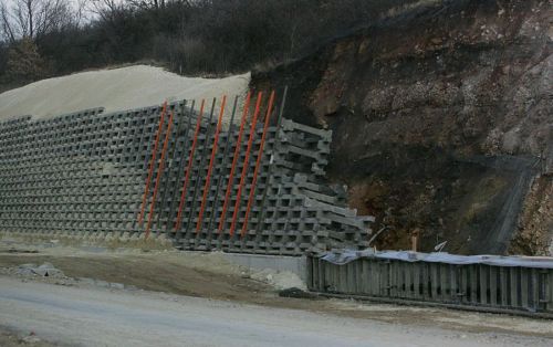 95 millió euró érkezett a 8-as út Székesfehérvár és Veszprém közötti felújítására