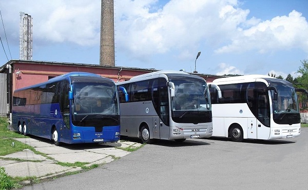 Harminc új távolsági buszt állítottak forgalomba