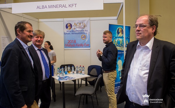 46 kiállító volt a III. Fejér Megyei Hírlap Állásbörzéjén