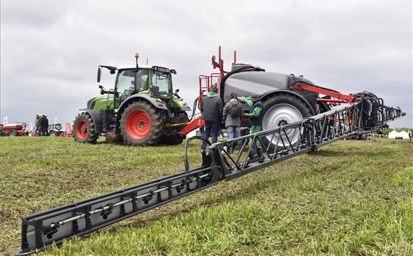 III. NAK szántóföldi napok és agrárgépshow Mezőfalván