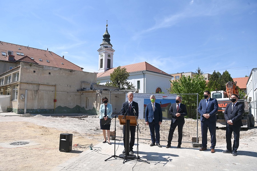A sajtótájékoztató