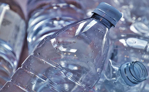 Műanyag-újrahasznosító üzemet hoznak létre Székesfehérváron