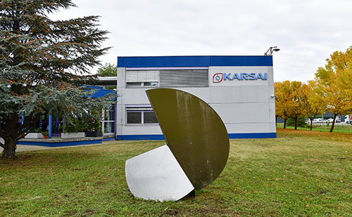 Új labortechnikai gyártó üzemet adtak át Székesfehérváron