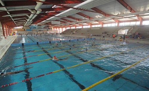 Nyitva maradhat az uszoda Székesfehérváron is