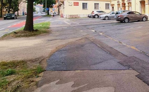 Több mint 50 helyszínen újítanak utat, járdát Székesfehérváron