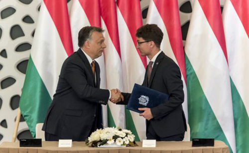 A székesfehérvári fejlesztésekről egyeztetett Orbán Viktor és Cser-Palkovics András